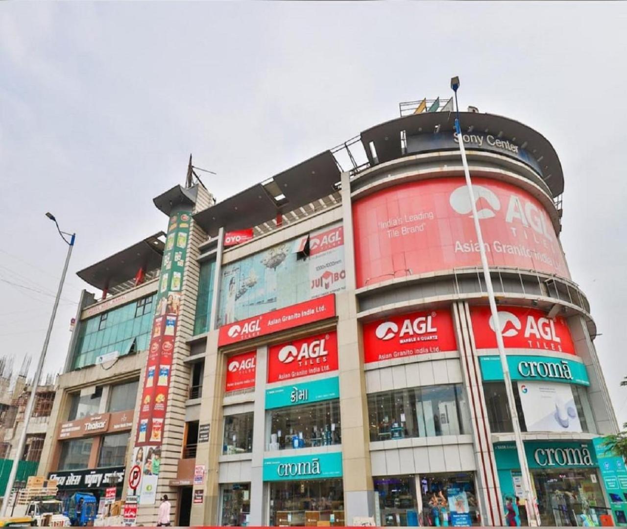Hotel Nest View 아흐메다바드 외부 사진